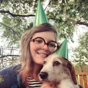 Meet your Posher, Brooke